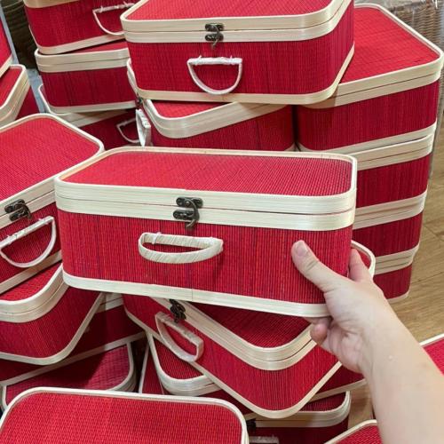 Red Bamboo Gift Box