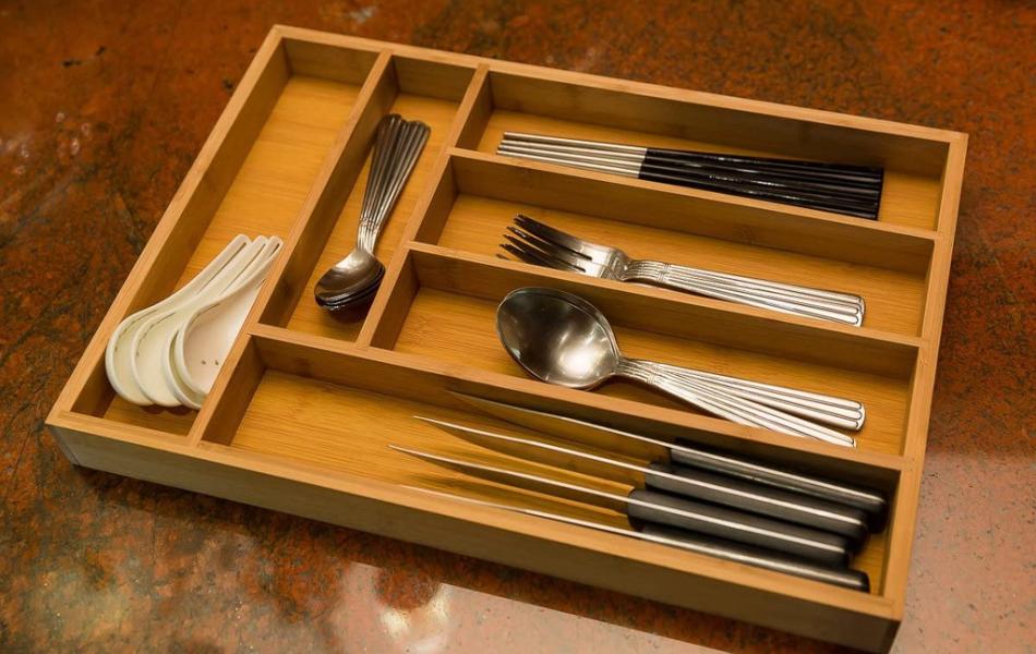  Spoon And Chopsticks Box With Drawers