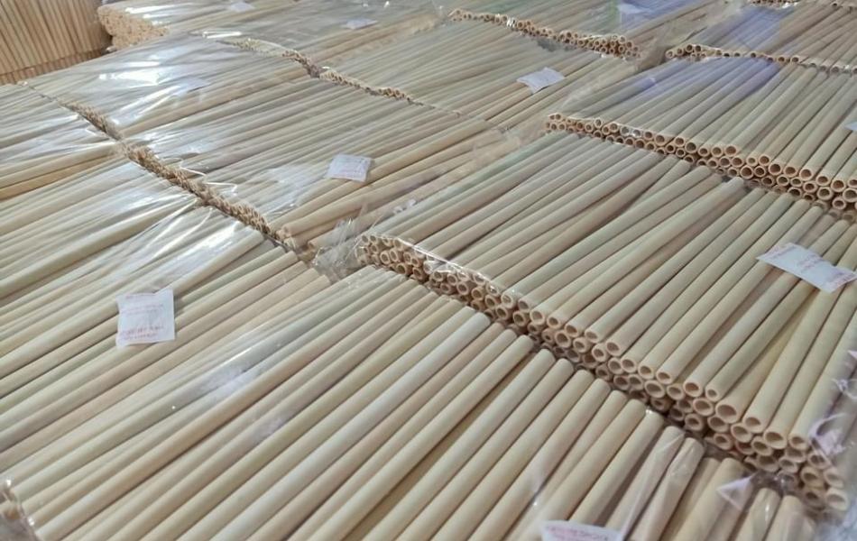 Bamboo Straws 